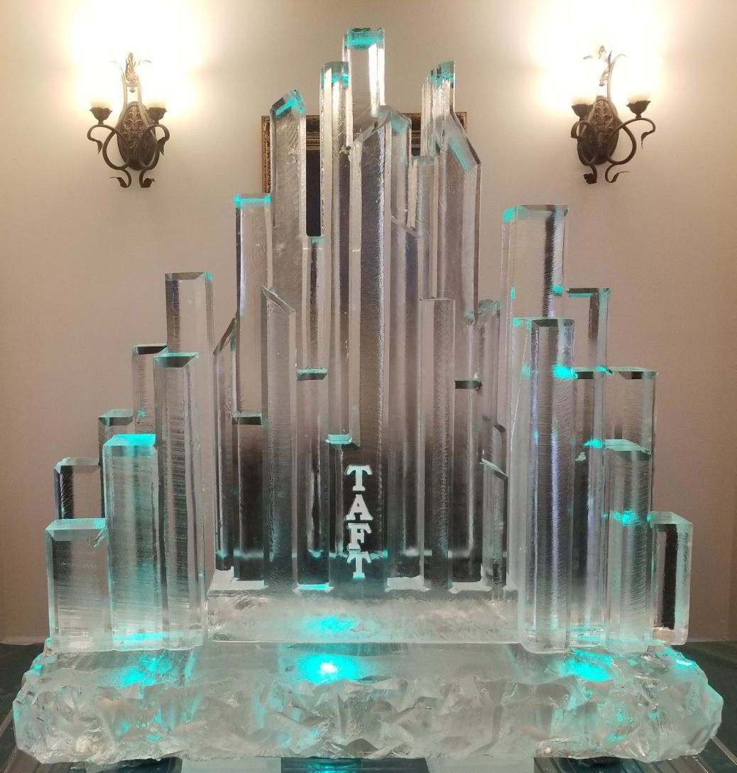 Illuminated organ pipe ice sculpture