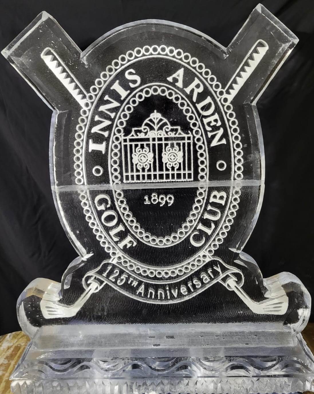 Quinnipiac University seal ice sculpture