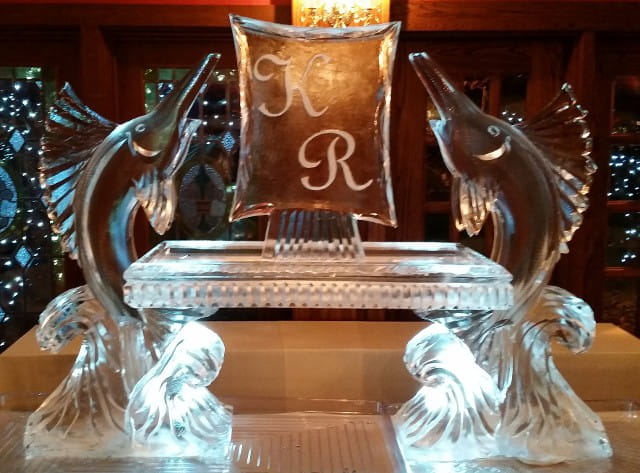 Monogram R engraved ice sculpture