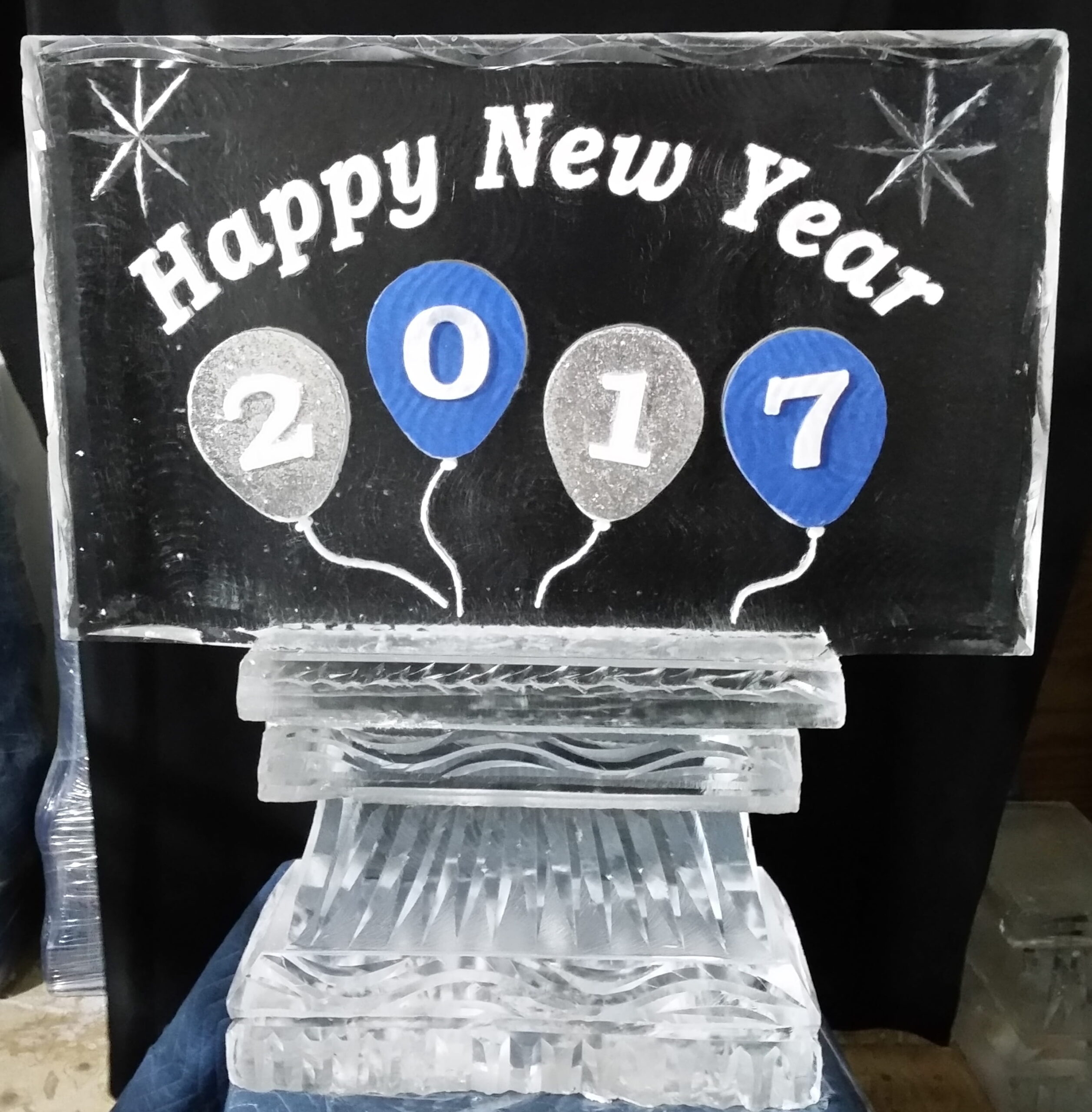 Balloon Logo with Snowfill and Glitter