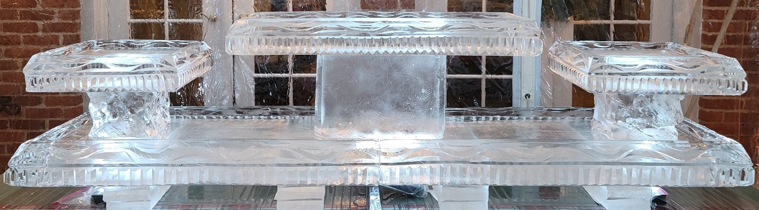 Clear rectangular ice serving station