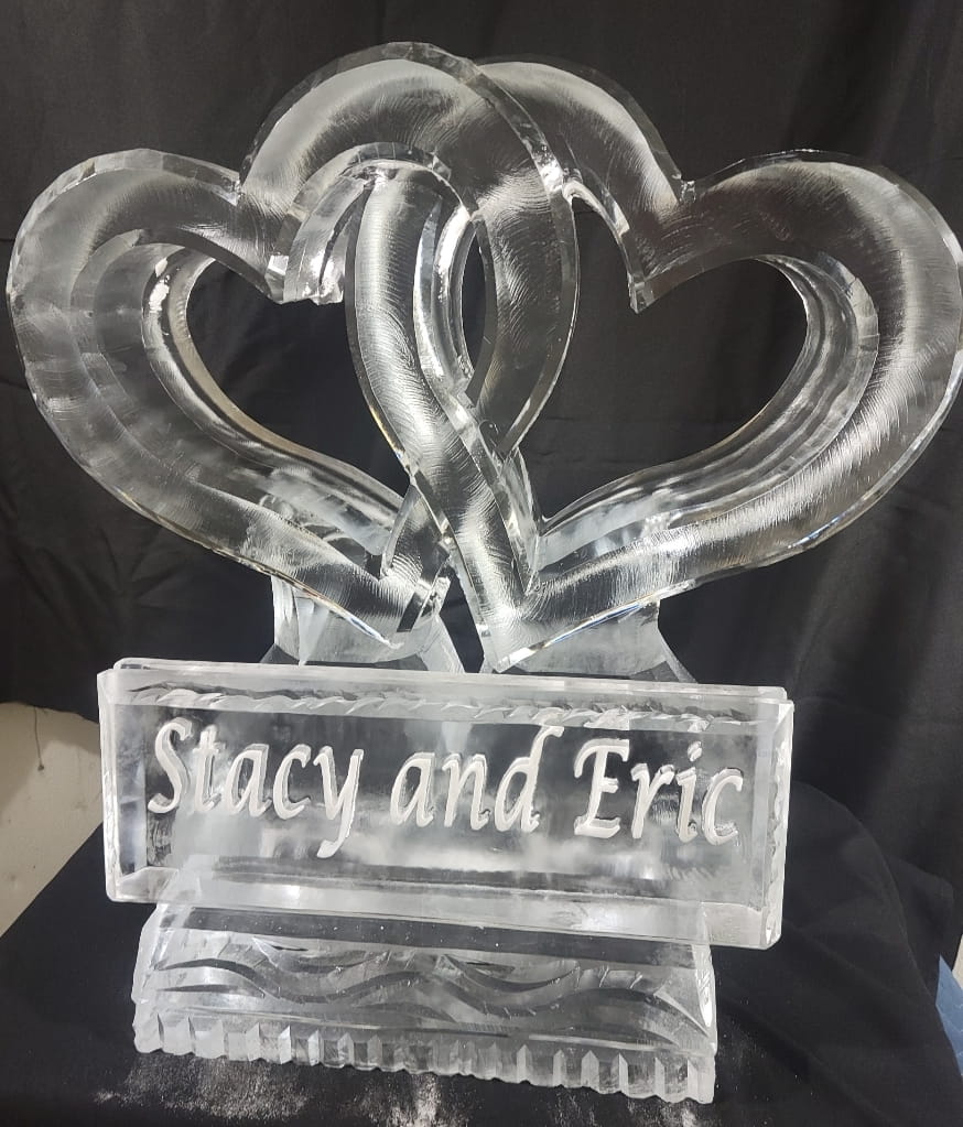 Stacy and Eric personalized interlocking hearts ice carving