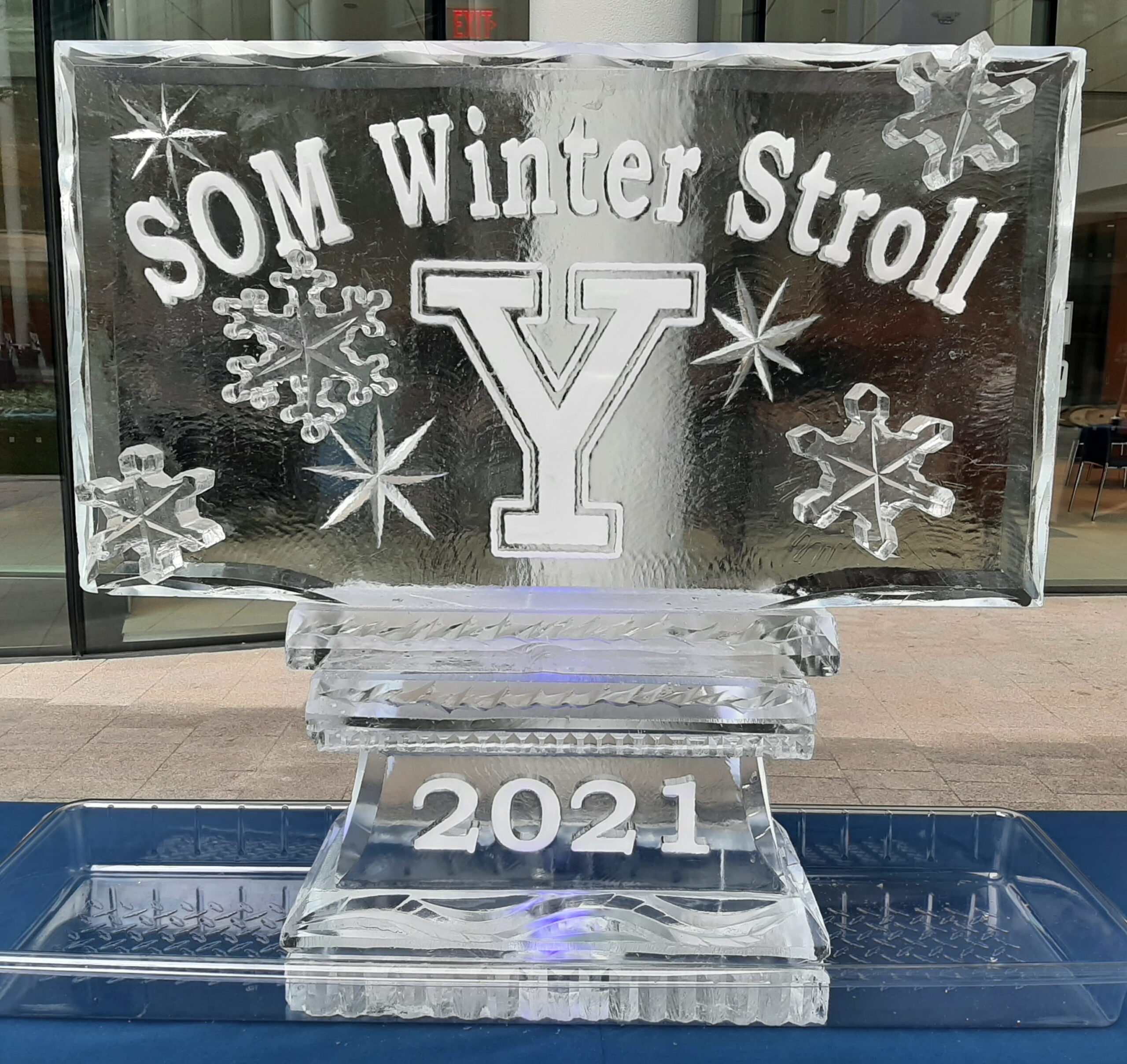Snowfilled Logo with Carved Snowflake Accents and Snowfilled Date in Base
