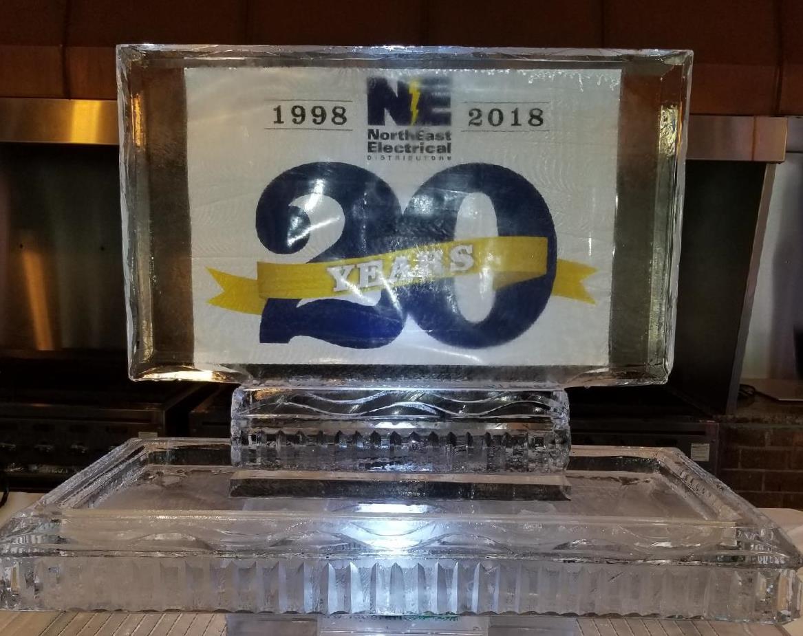 20th anniversary commemorative ice sculpture