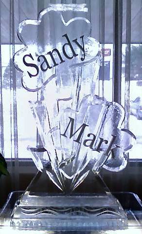 Sandy and Mark modern vertical name ice sculpture