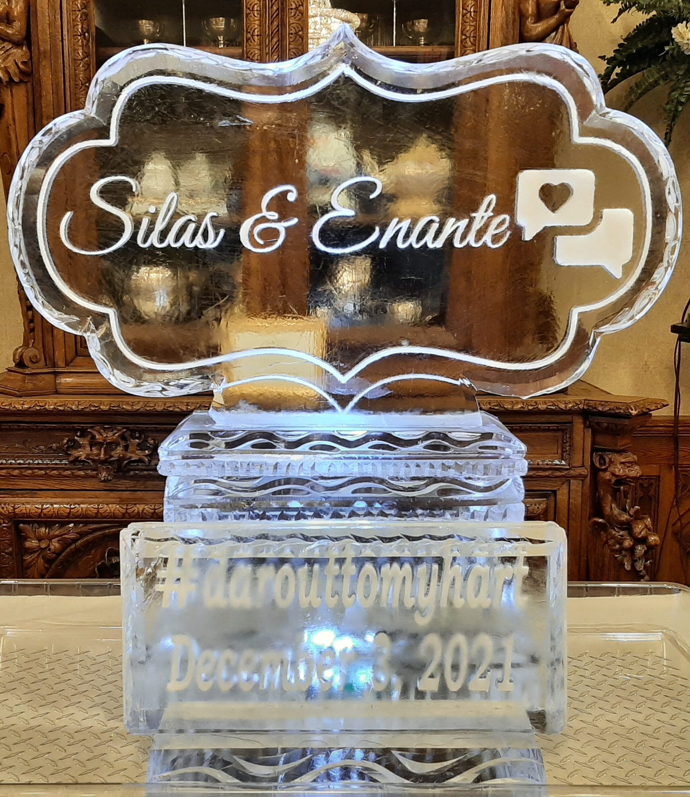 Silas & Enate personalized wedding ice sculpture