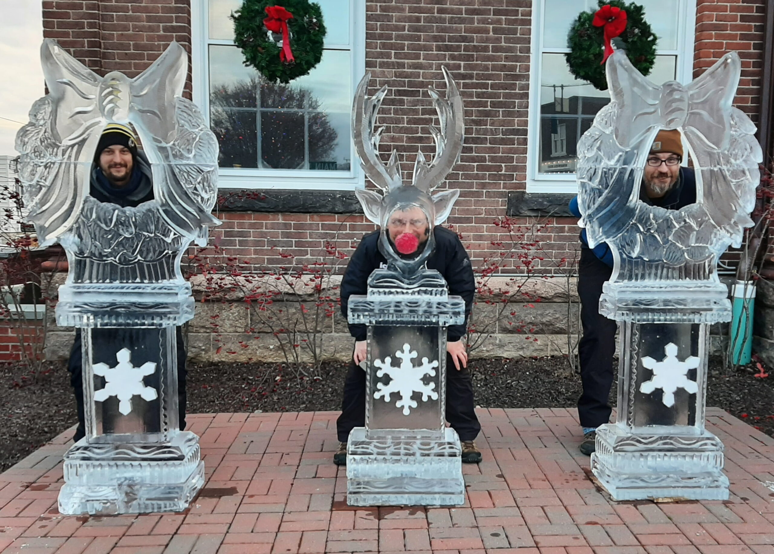 Triple Free Standing Photo Op