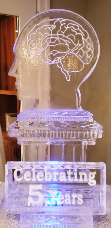 Elegant floral engraved ice sculpture