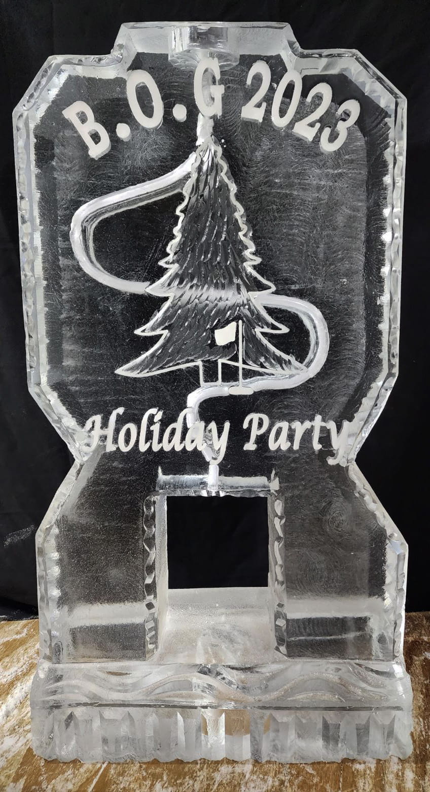Ice Matters = Single Pour Drink Luge with Tree and Snowfilled Wording
